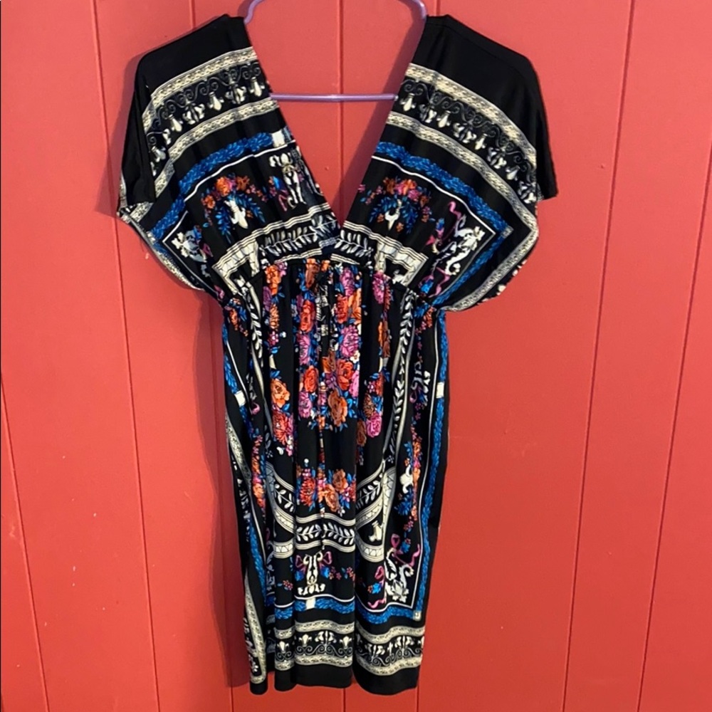 Fleur De Lis And Floral Printed V Line dress